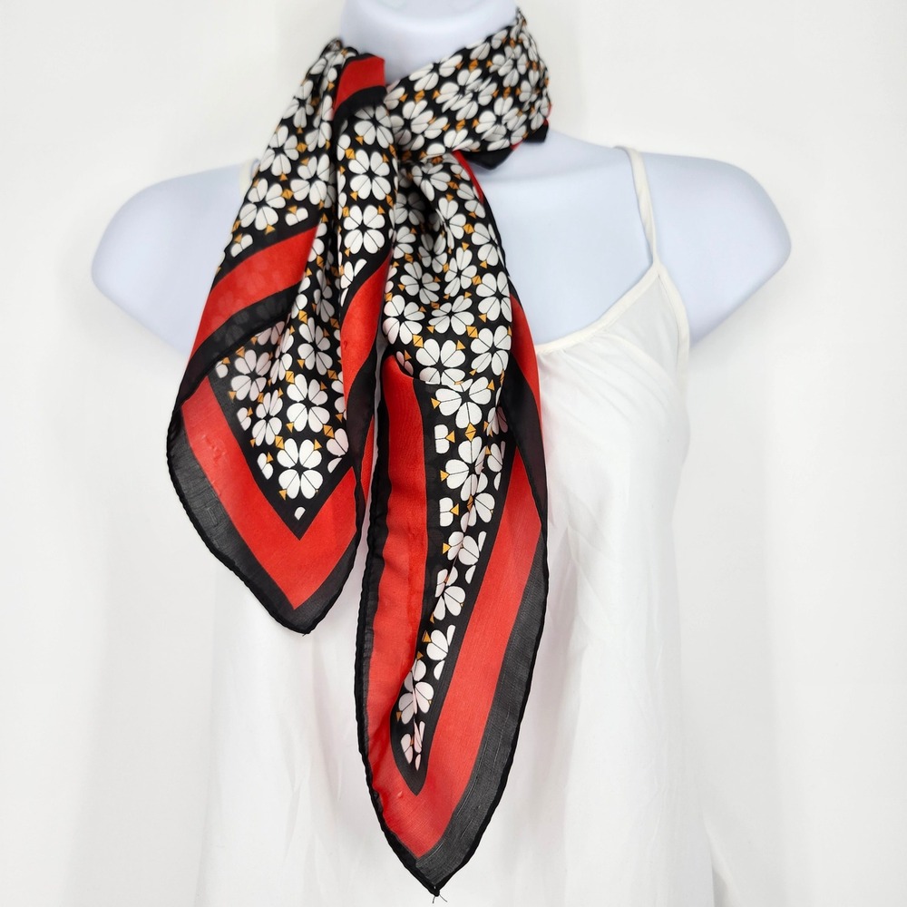 Red Black Floral Clover Retro Mod Square Scarf Neck Hair Tie Parisian Chic Bold